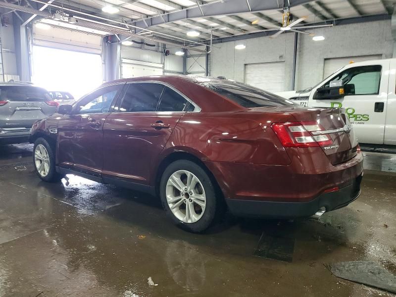 2016 Ford Taurus sel