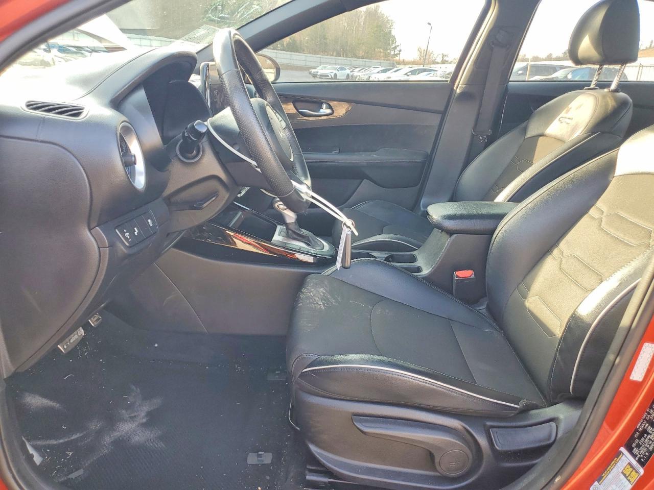 2023 KIA Forte Gt-line