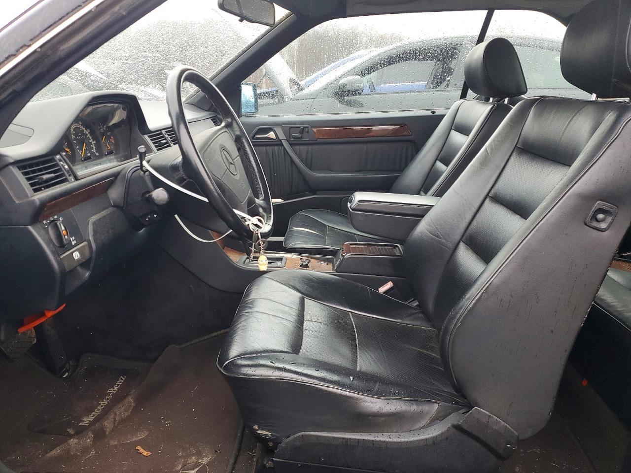 1993 Mercedes-Benz 300 ce