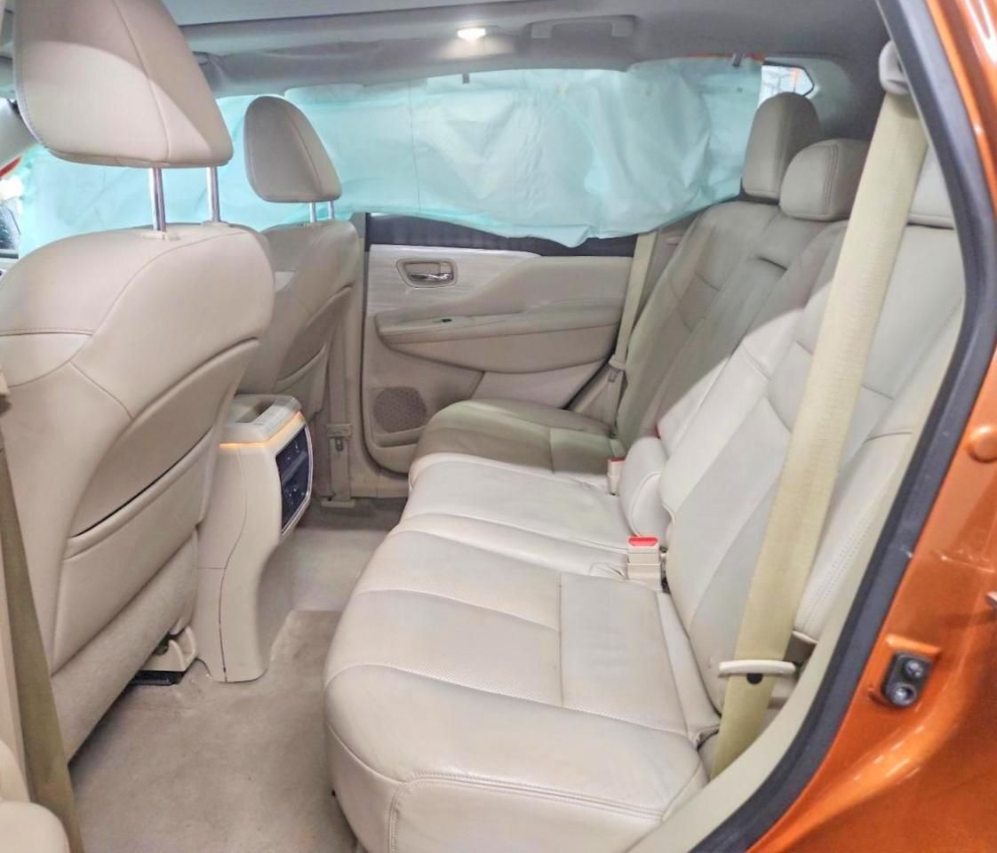 2015 Nissan Murano s