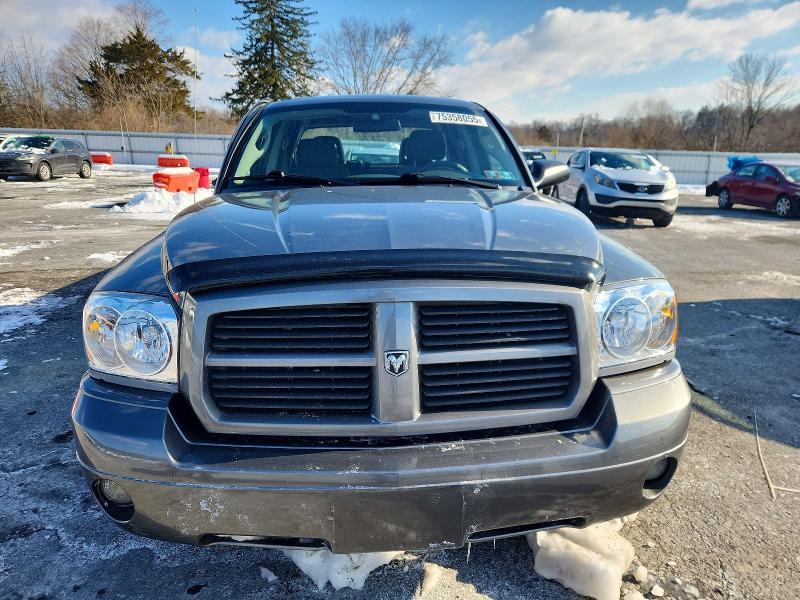2006 Dodge Dakota Quad SLT