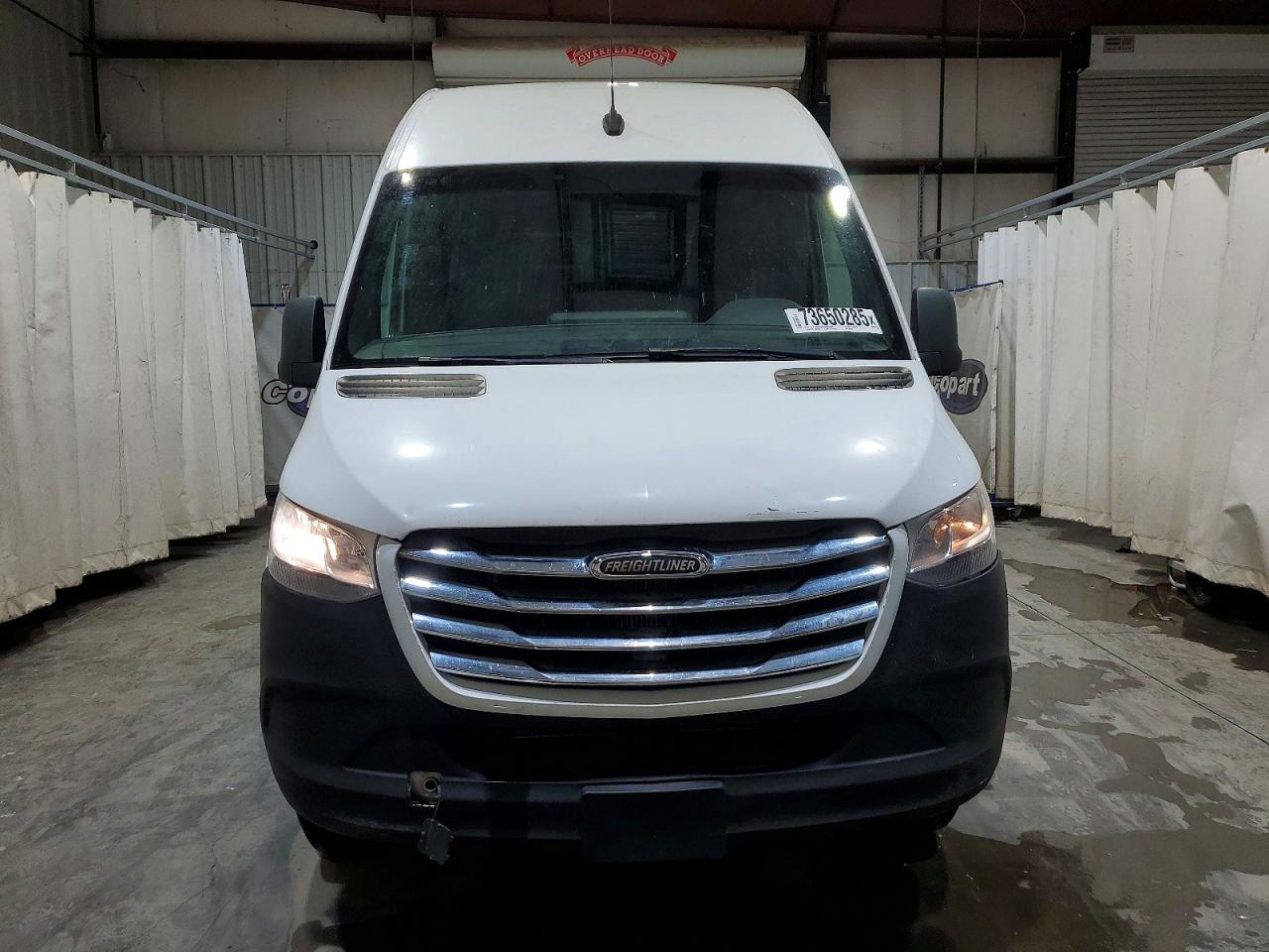 2020 Freigliner 2020 Freightliner Sprinter 2500 Delivery Van