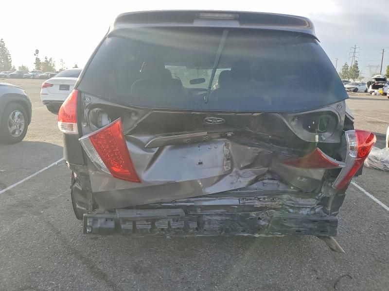 2012 Toyota Sienna le