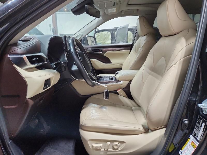 2021 Toyota Highlander Limited