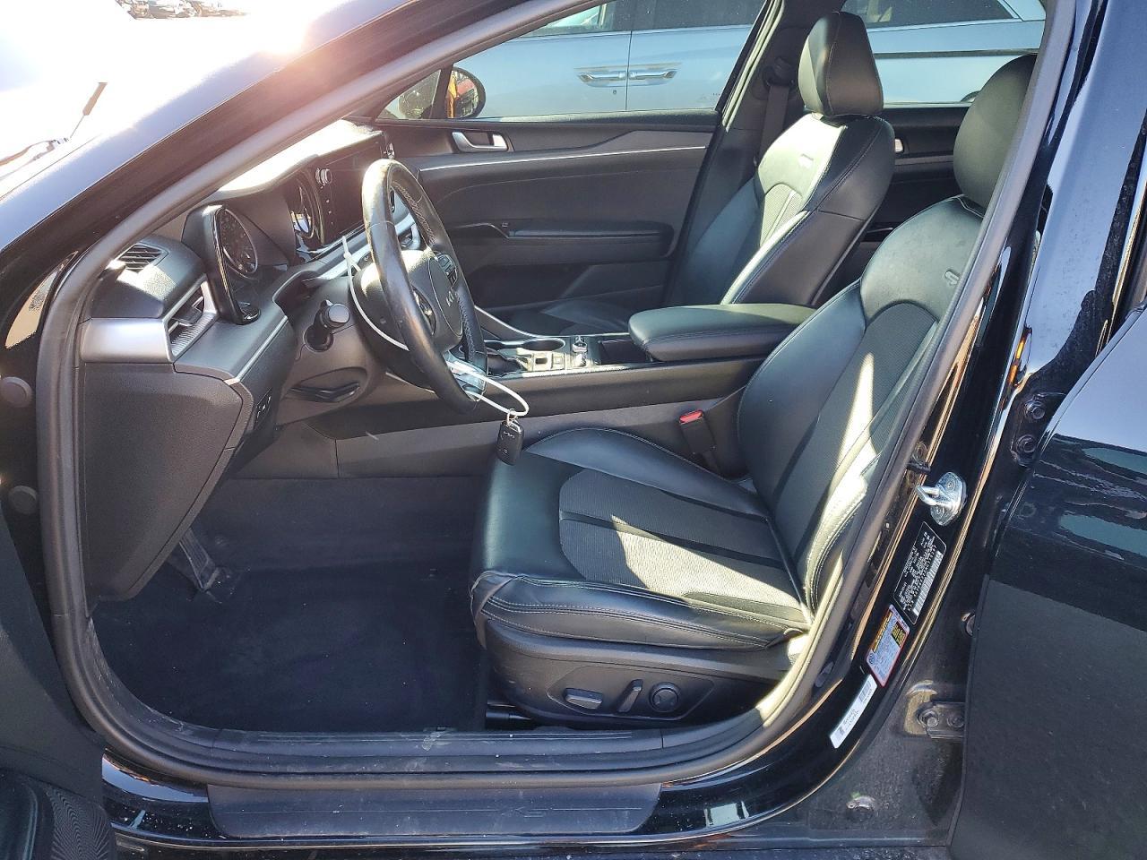 2022 KIA K5 gt Line