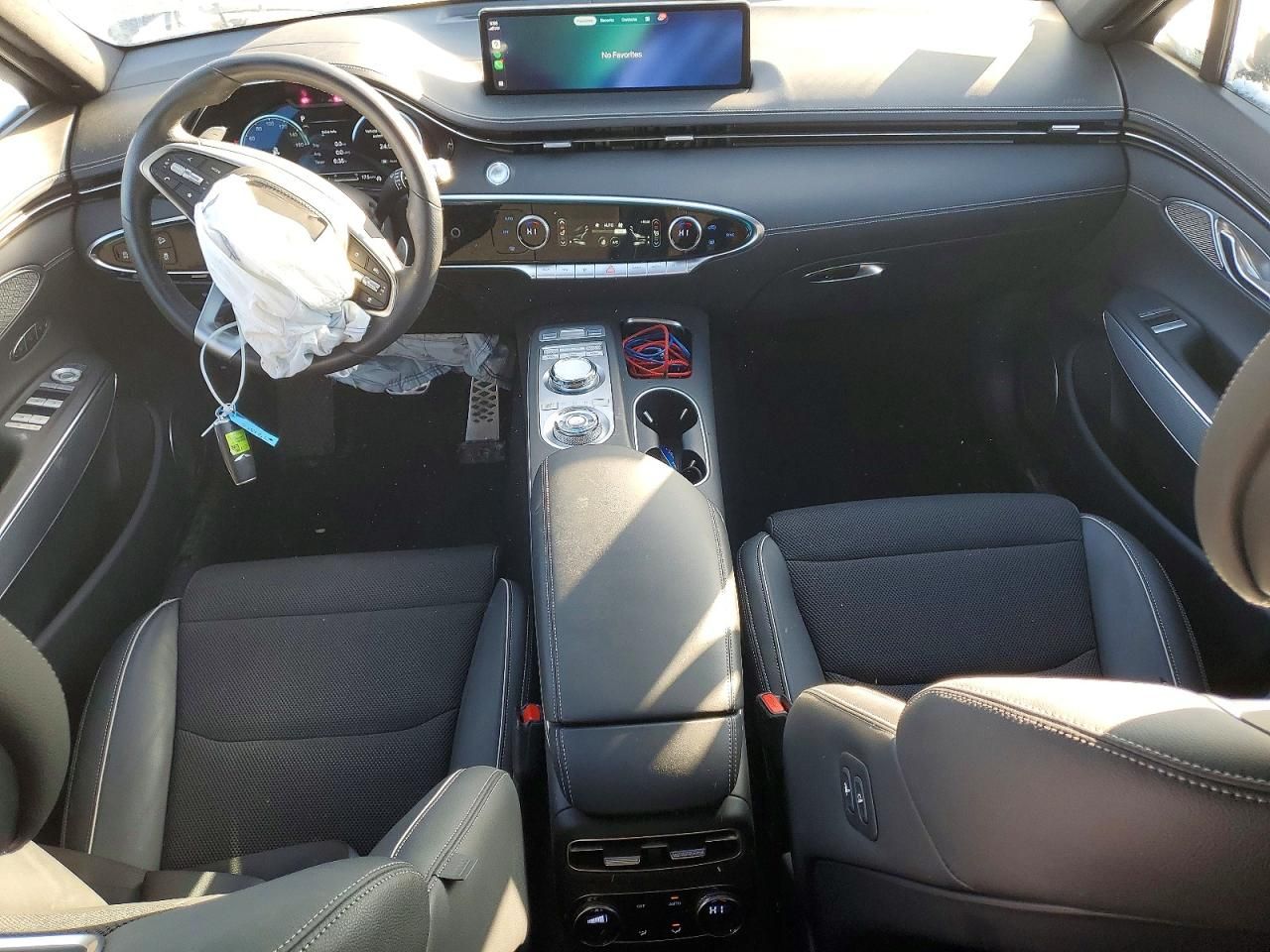 2024 Genesis Gv70 Base