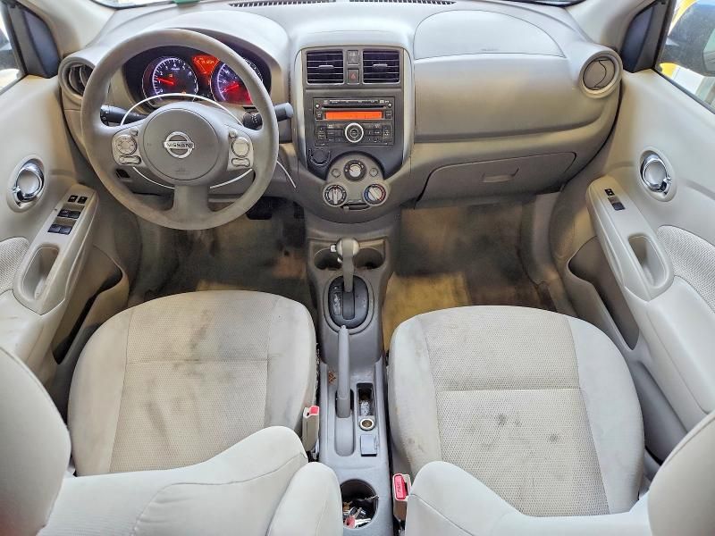 2013 Nissan Versa s