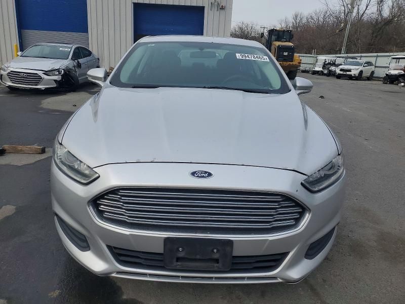 2015 Ford Fusion se