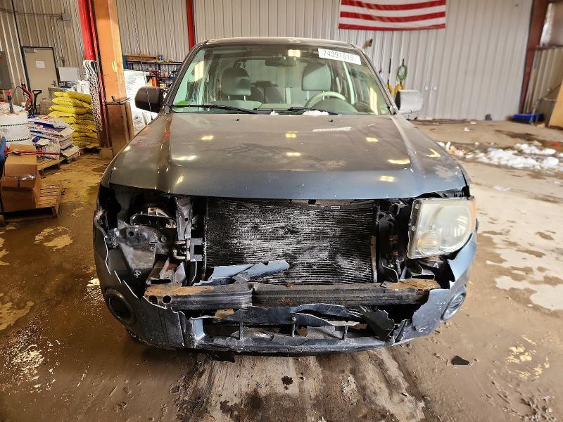 2010 Ford Escape xls