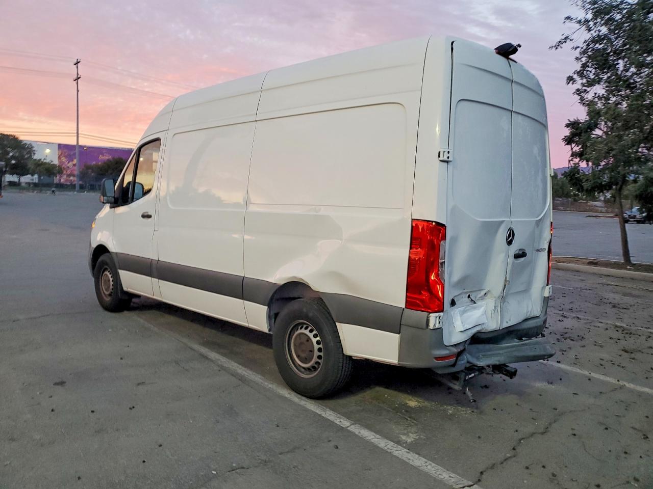 2020 Mercedes-Benz 2020 Mercedes Benz Sprinter 2500 Delivery Van