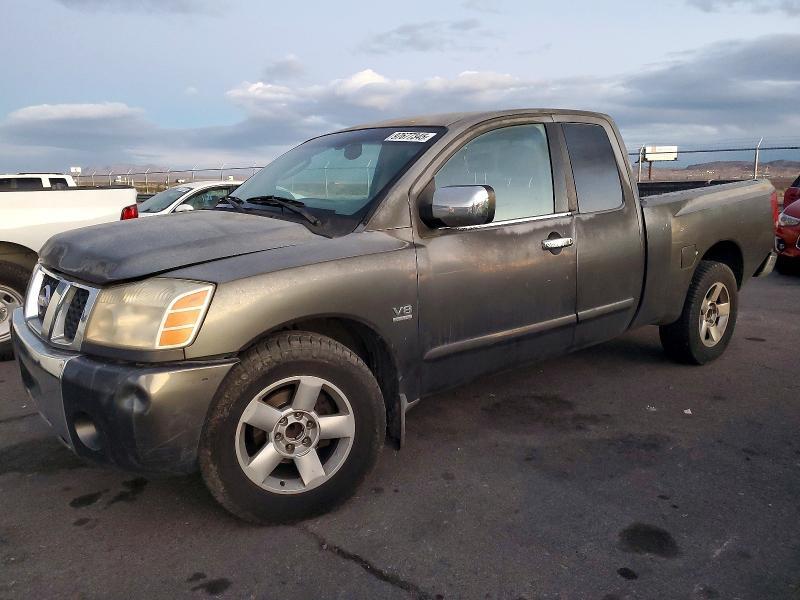 2004 Nissan Titan xe