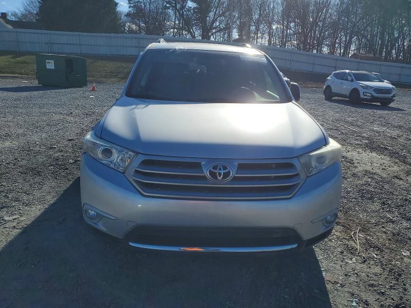 2013 Toyota Highlander Limited