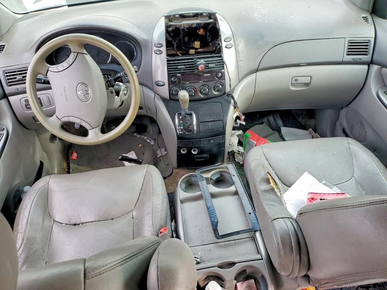 2008 Toyota Sienna ce