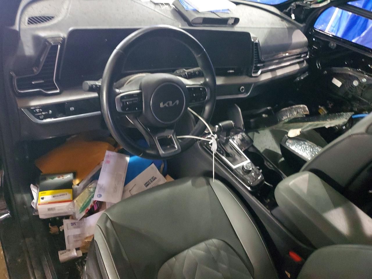 2023 KIA Sportage x Line