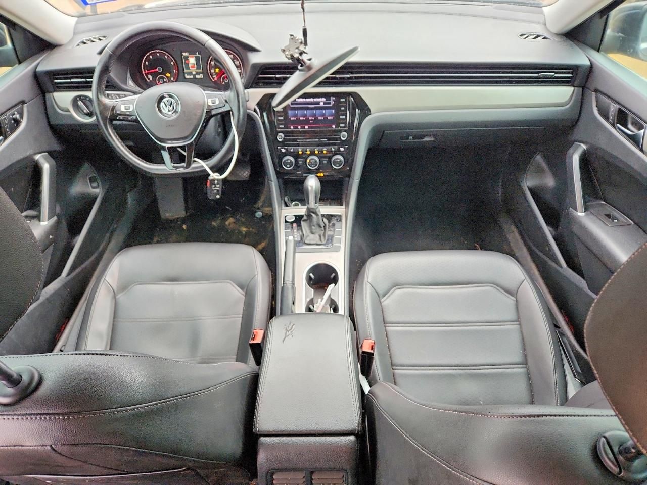 2020 Volkswagen Passat se