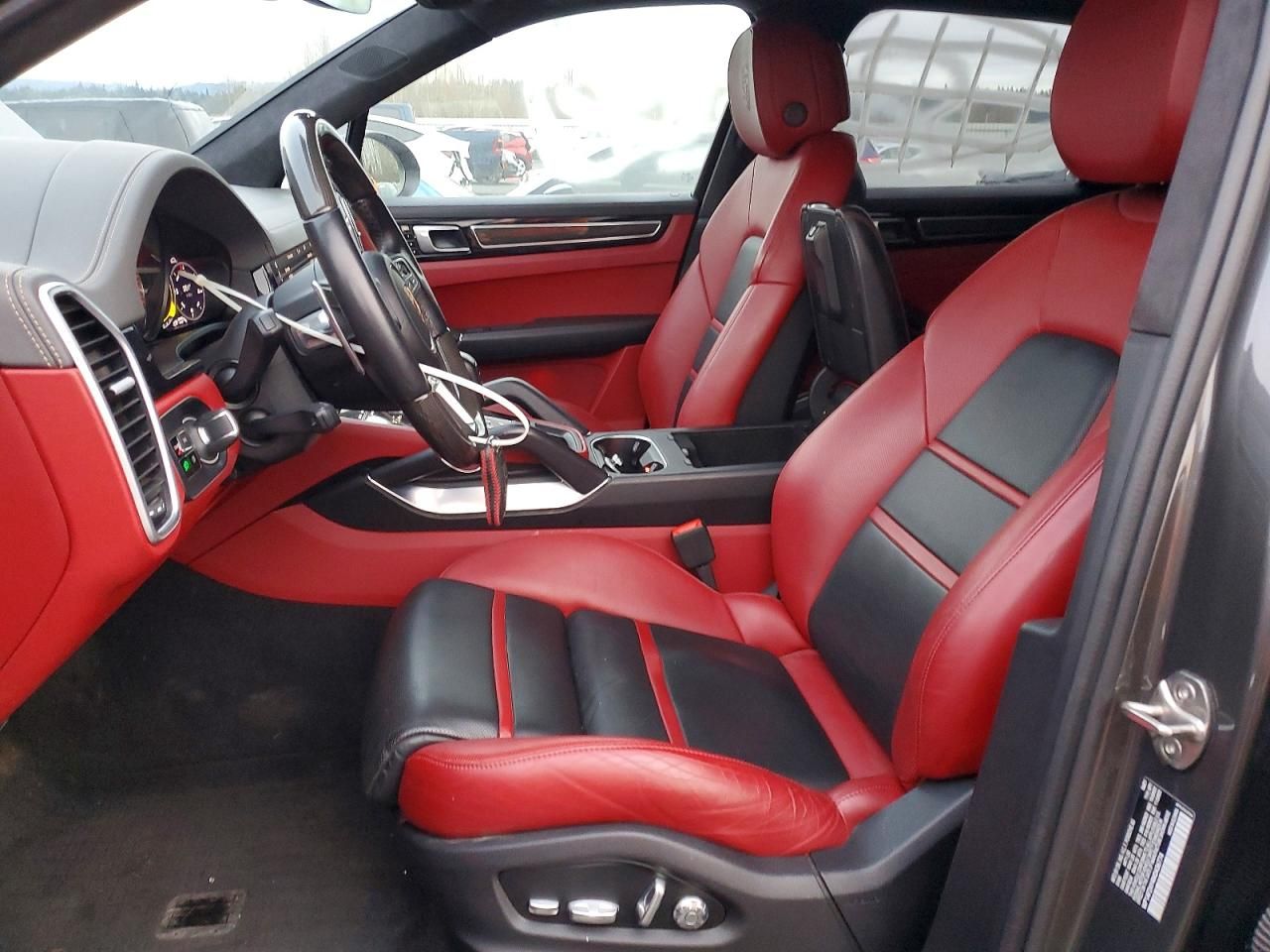 2021 Porsche Cayenne Turbo