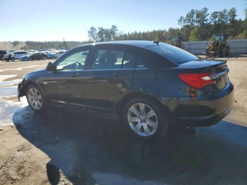 2012 Chrysler 200 Touring