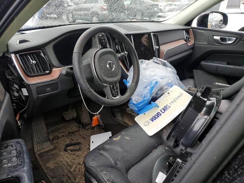 2024 Volvo Xc60 Plus