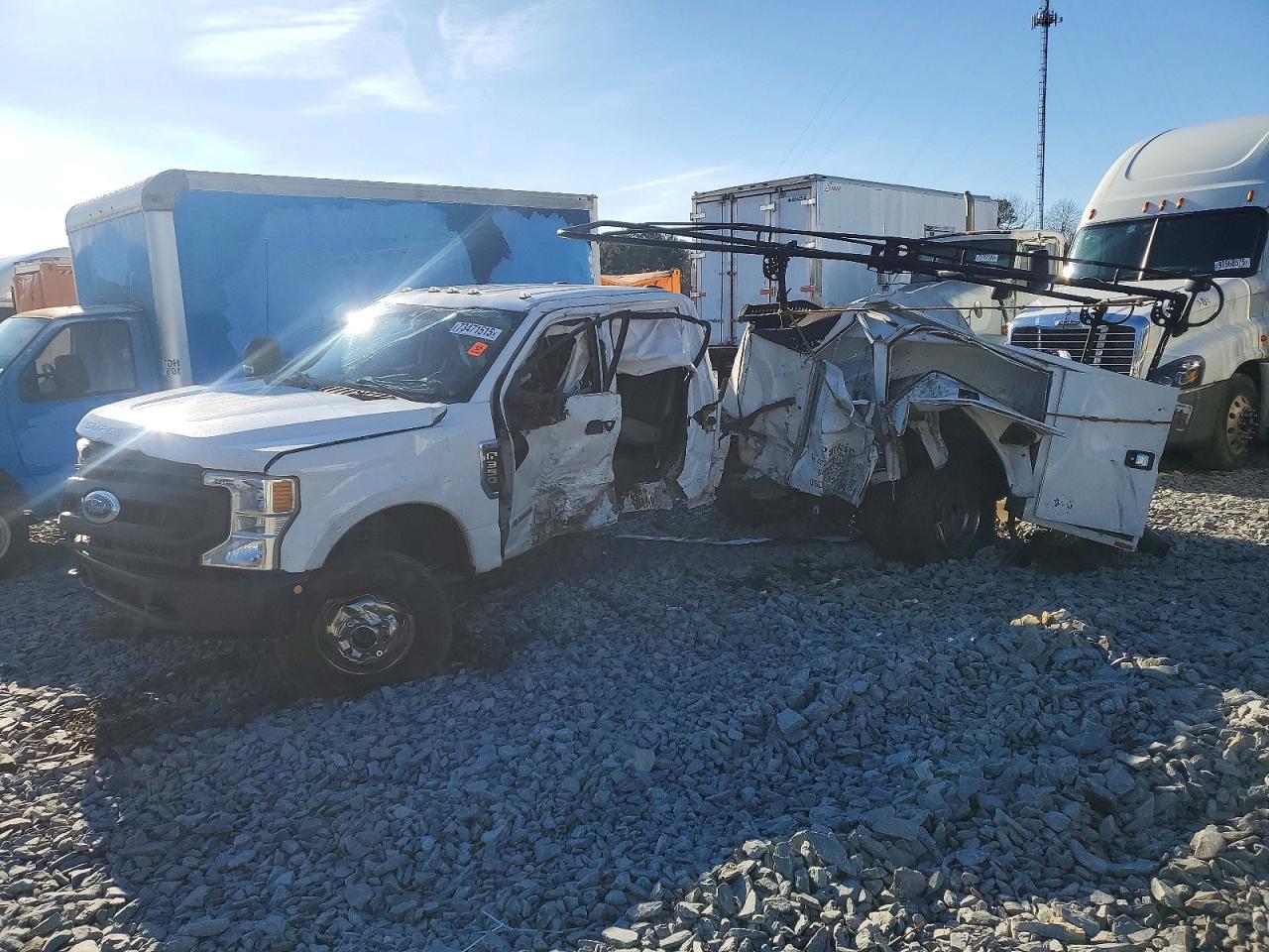 2020 Ford F350 Utility / Service Truck