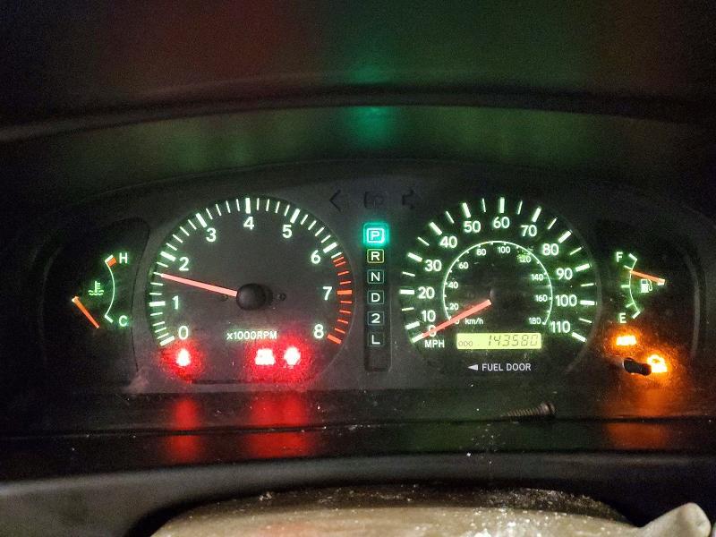 2000 Toyota Sienna le