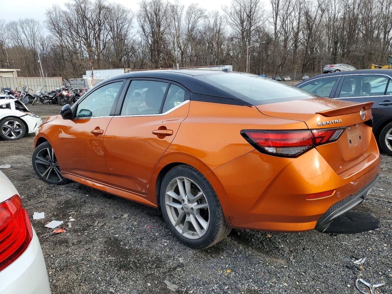 2022 Nissan Sentra sr