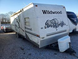 Vehiculos salvage en venta de Copart Hueytown, AL: 2006 Wildwood By Forest R Lite Seri-Camper
