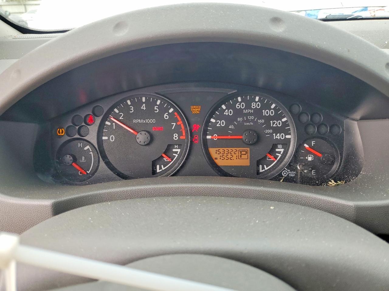 2006 Nissan Frontier Crew cab le
