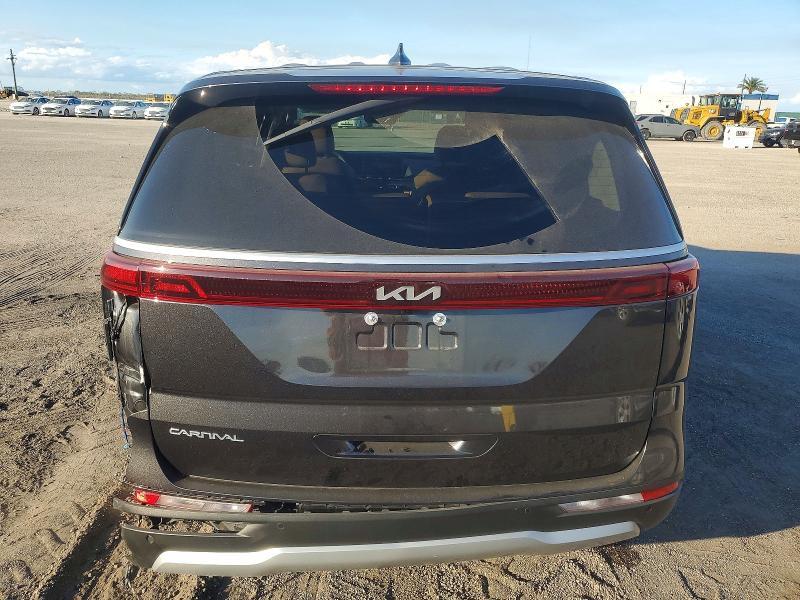 2024 KIA Carnival ex