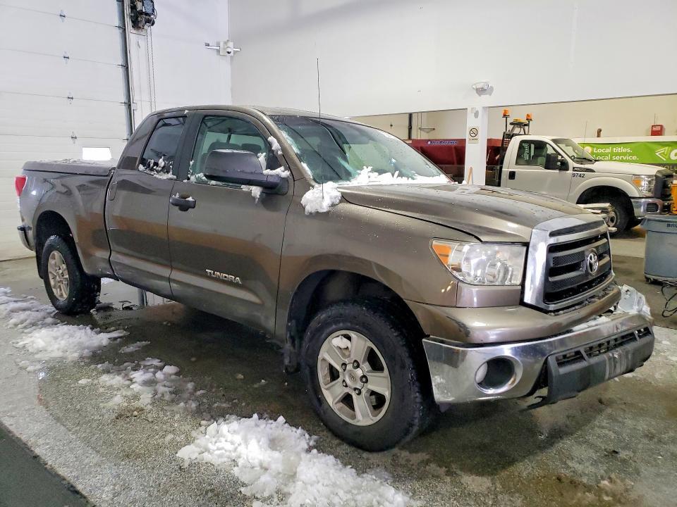 2012 Toyota Tundra Double cab SR5