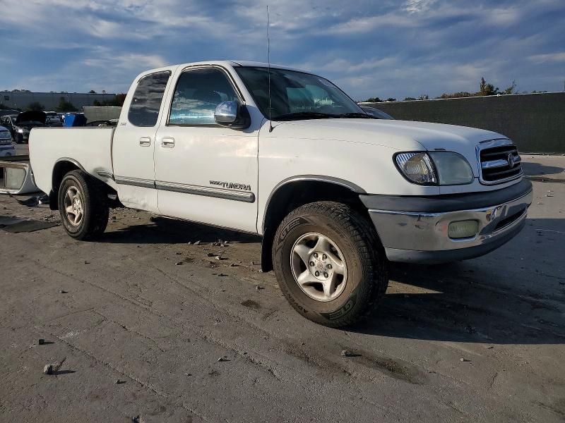2002 Toyota Tundra Access cab SR5