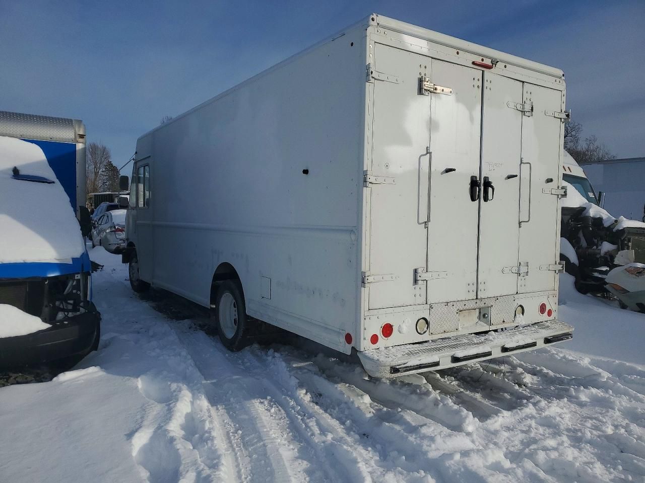 2013 Ford F59 Delivery Truck
