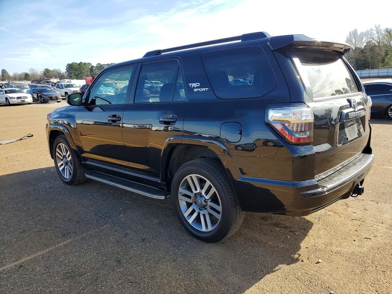 2023 Toyota 4runner se