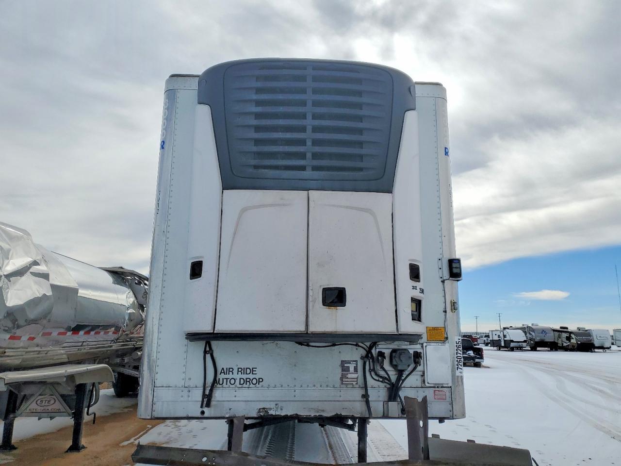 2013 Utility VS2RA Refrigerated Van Trailer