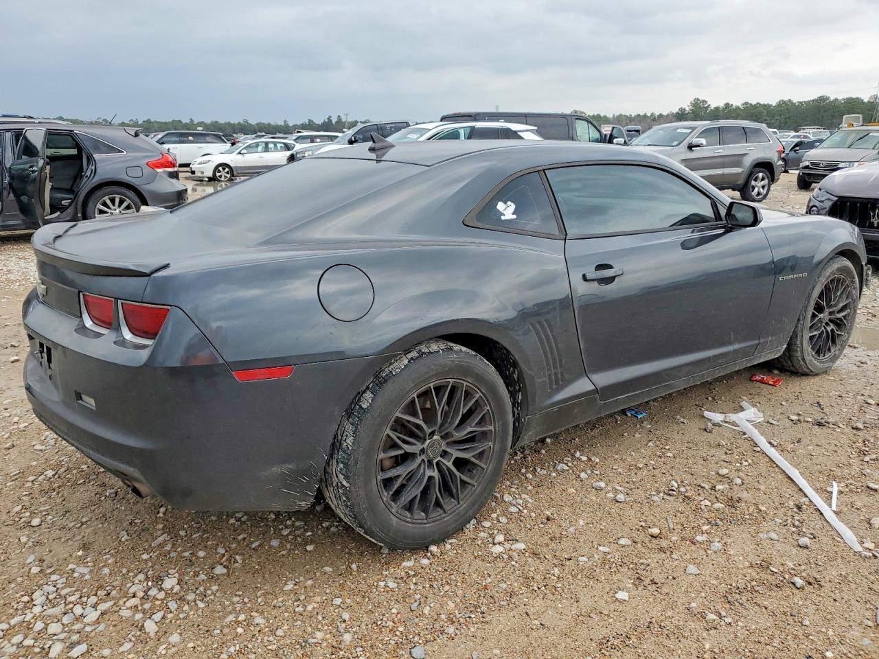 2013 Chevrolet Camaro ls