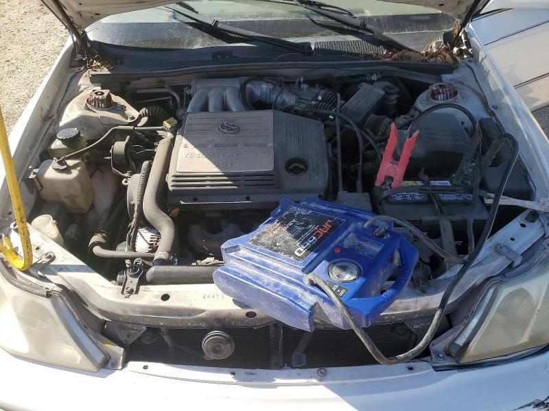 2003 Toyota Avalon xl