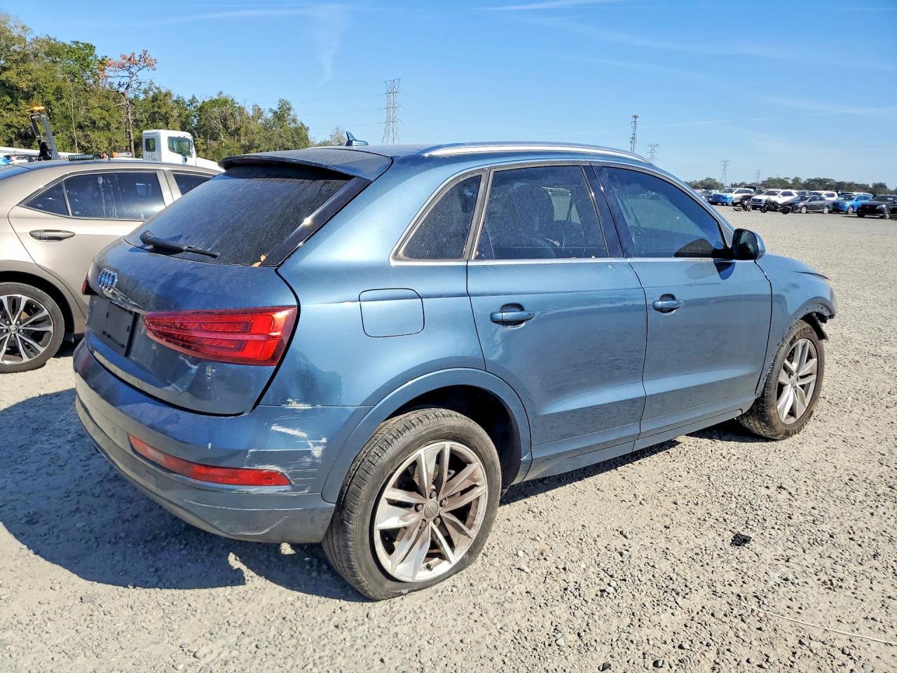 2016 Audi Q3 Premium Plus
