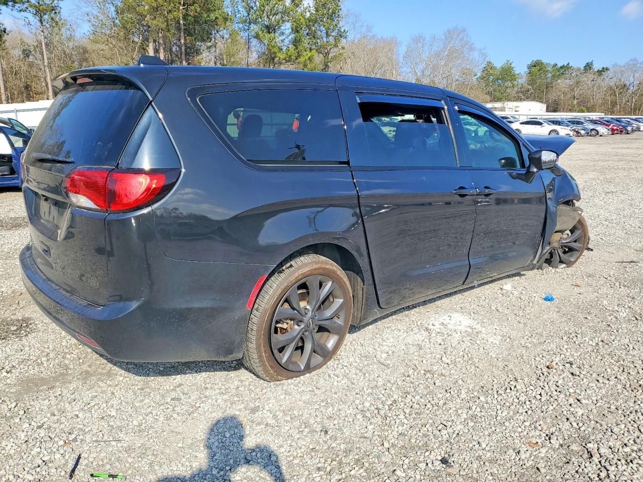 2018 Chrysler Pacifica Touring Plus