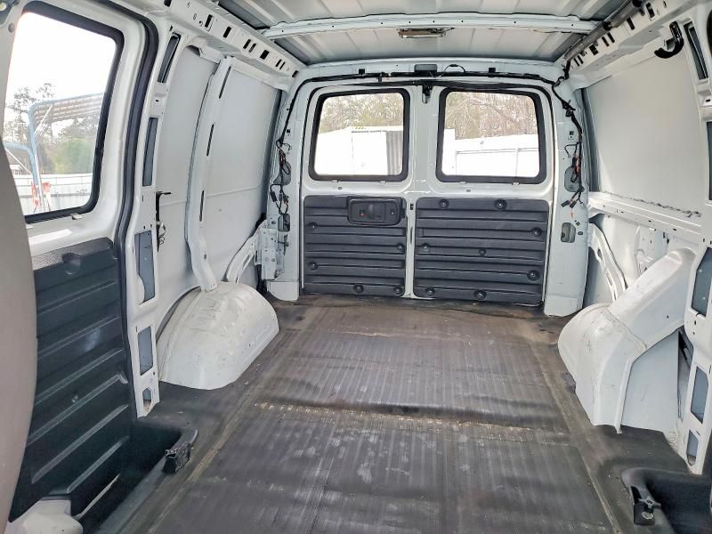 2013 Chevrolet Express G1500