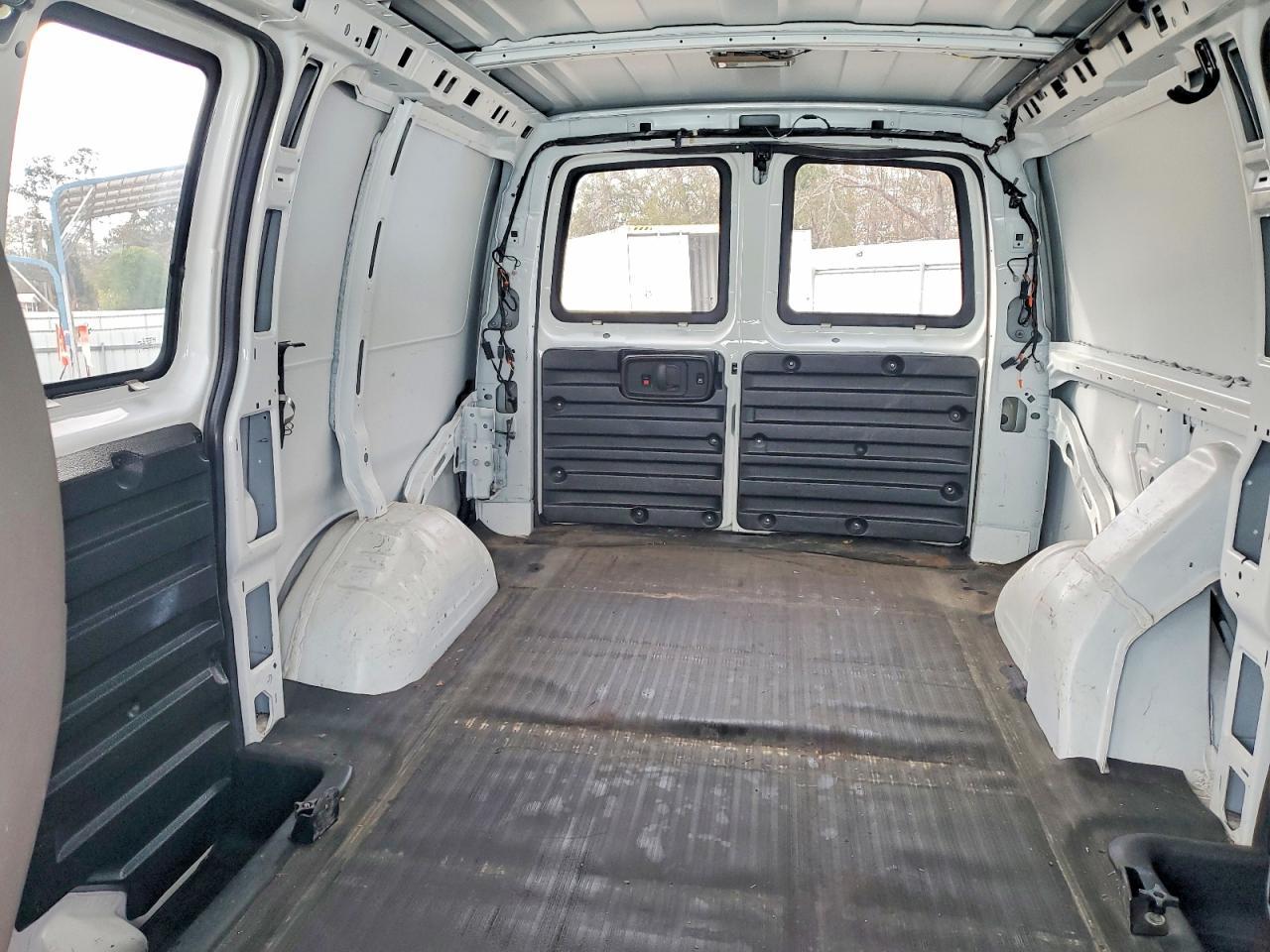 2013 Chevrolet Express G1500