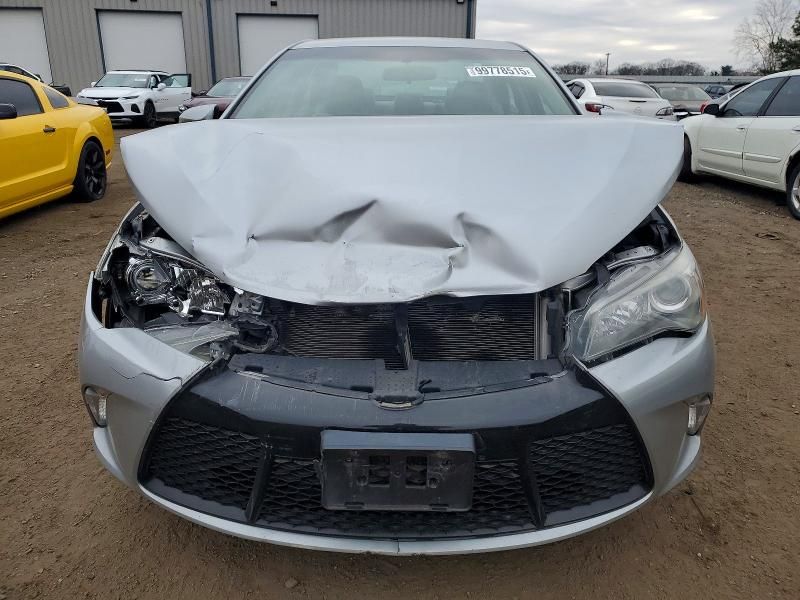 2016 Toyota Camry le