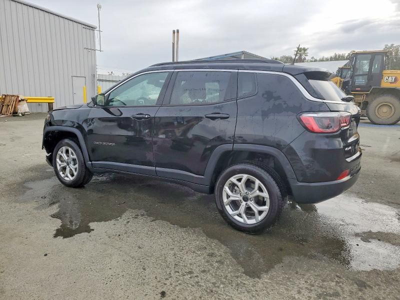 2025 Jeep Compass Latitude