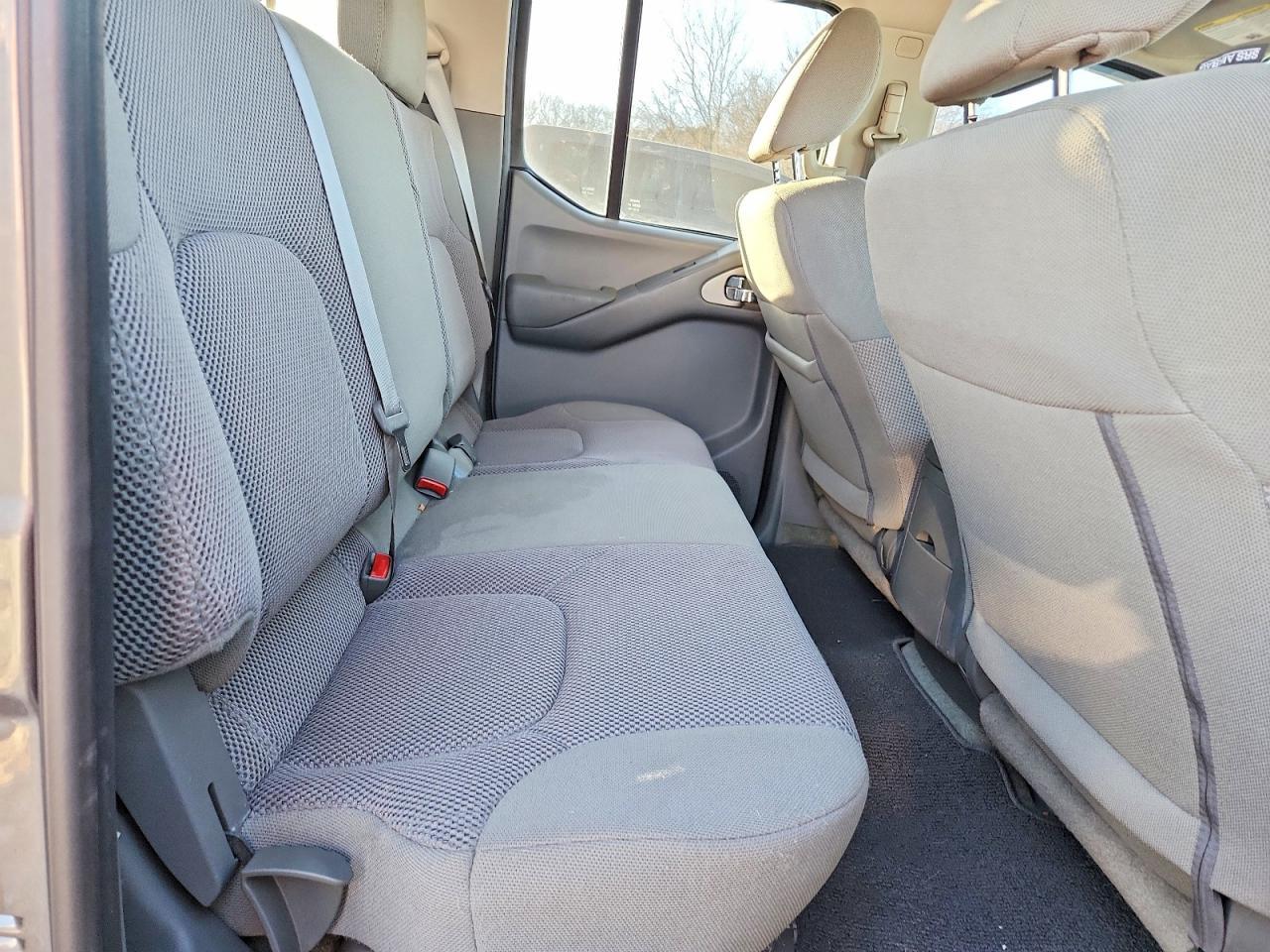 2018 Nissan Frontier s