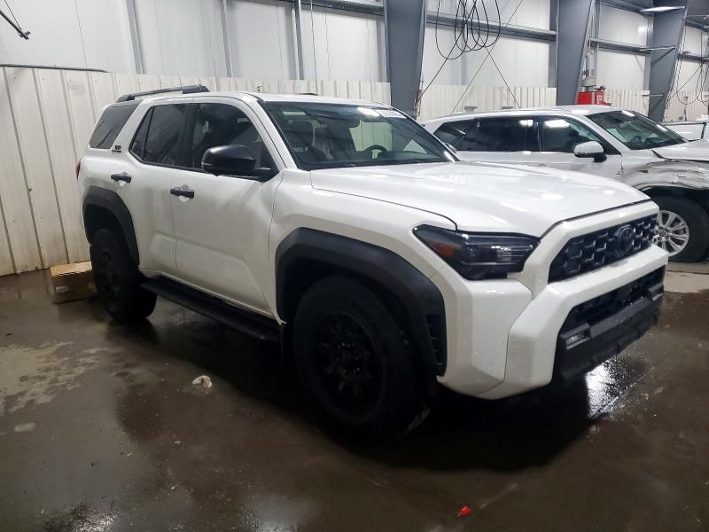 2025 Toyota 4runner SR5