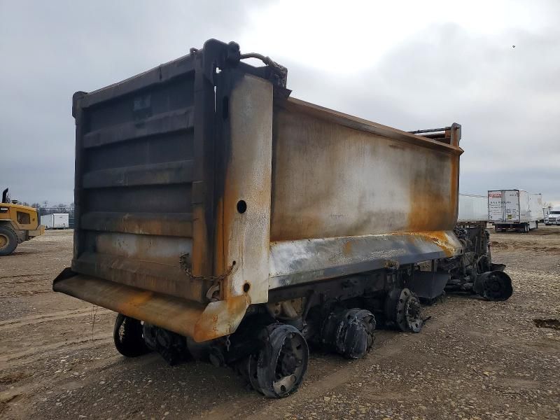 2021 Kenworth Construction T880