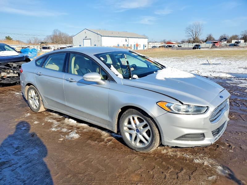 2015 Ford Fusion se