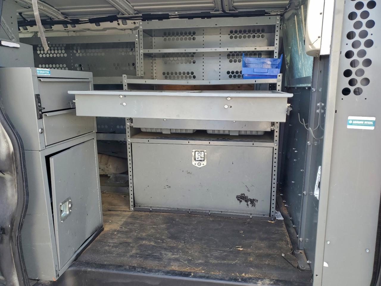 2013 Chev Express G2500