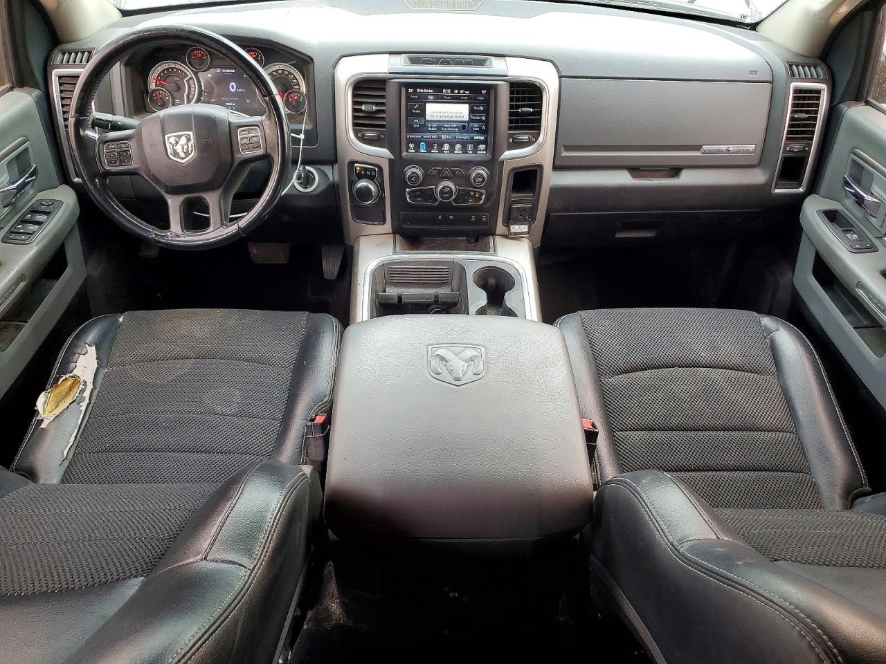 2017 Dodge RAM 1500 SLT