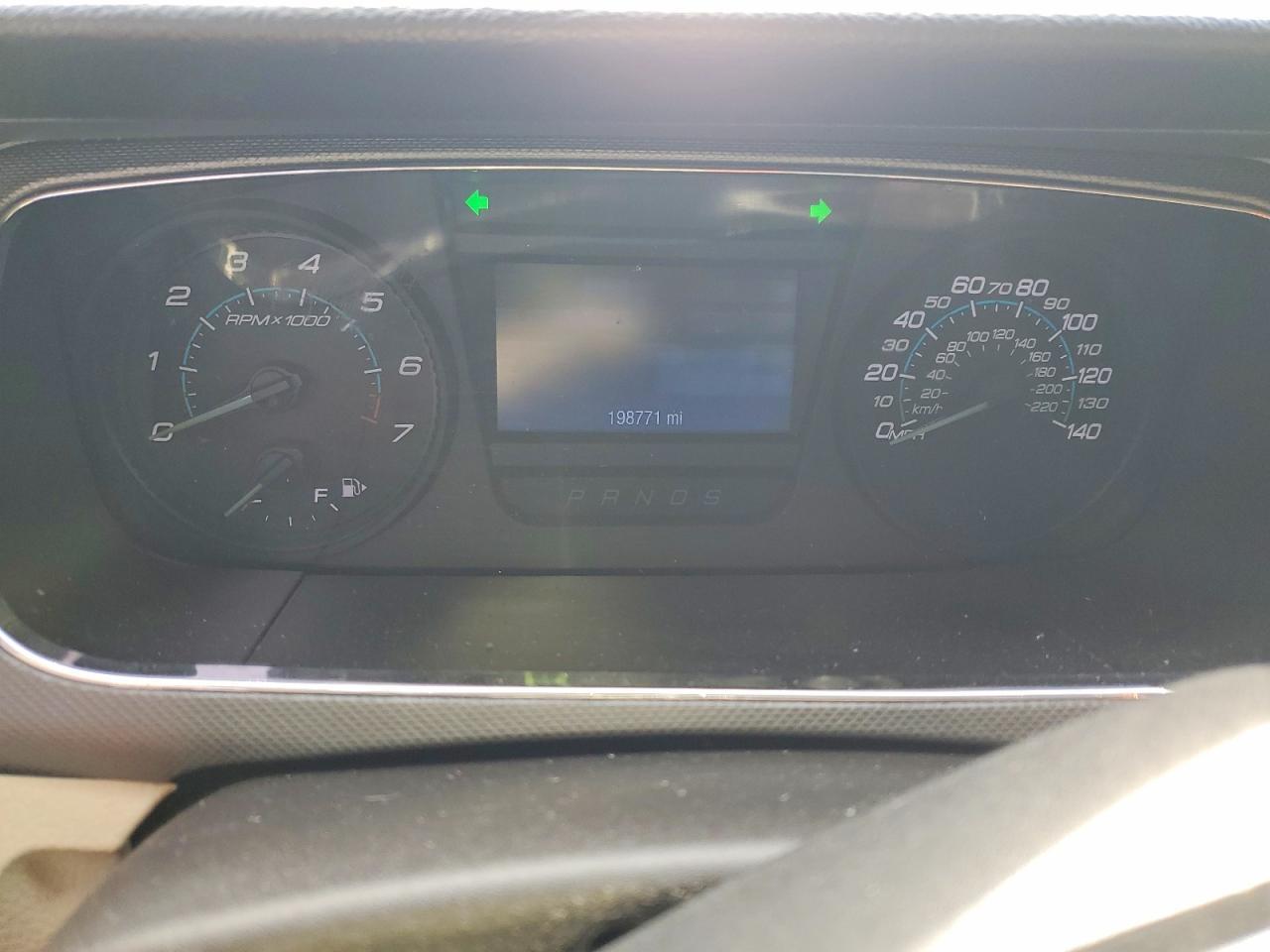 2014 Ford Taurus se