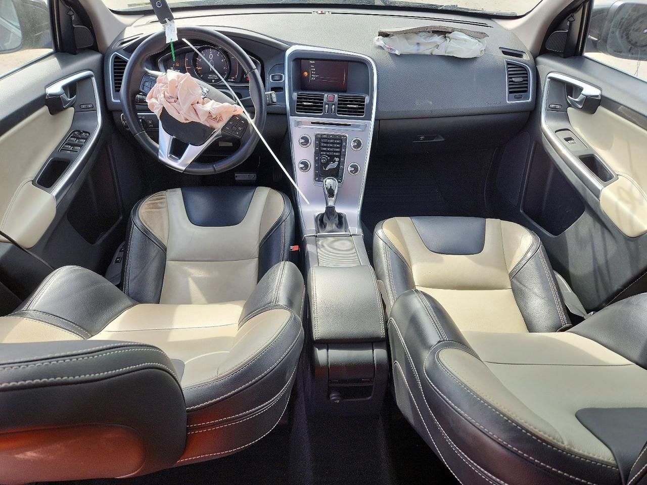 2017 Volvo Xc60 T6 Dynamic