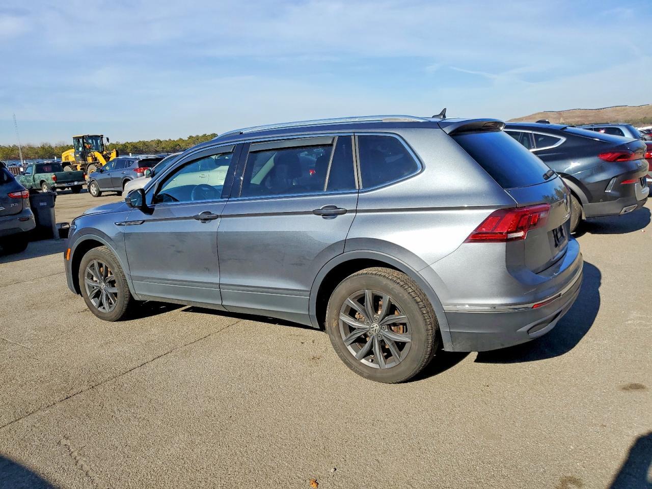 2022 Volkswagen Tiguan se